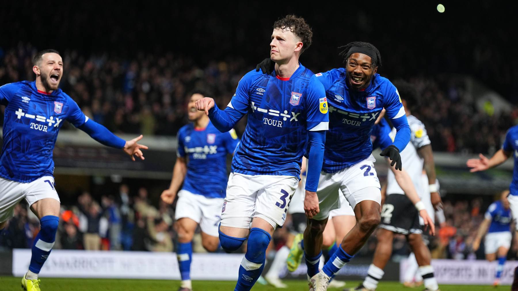 Nhận định Ipswich Town vs Bournemouth 23h30 ngày 08/12 Ngoại hạng Anh